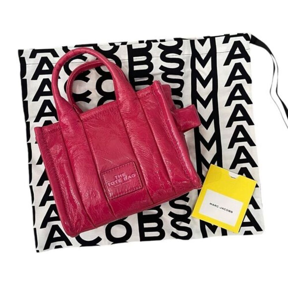 BRAND NEW 🫧 marc jacobs the shiny crinkle crossbody tote bag